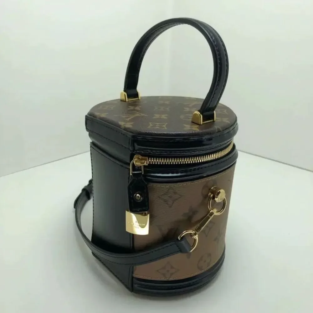 Louis Vuitton Women Pre-Loved Bag Very Good Condition